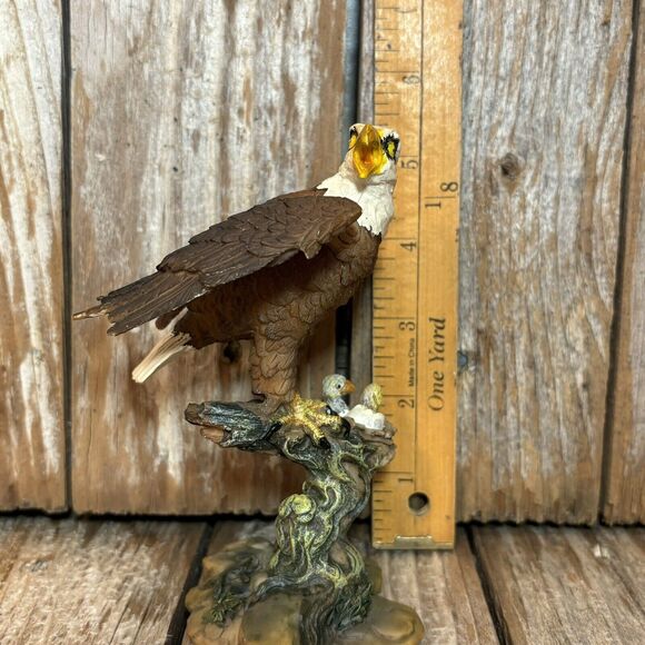 American Bald Eagle Mama with Babies in Nest Figurine Statue Ceramic Vintage - Picture 7 of 7